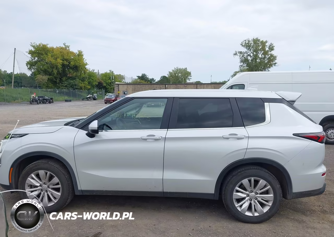 2025 Mitsubishi Outlander Es 2.5 S-Awc VIN:JA4J4UA88SZ055146 - 14