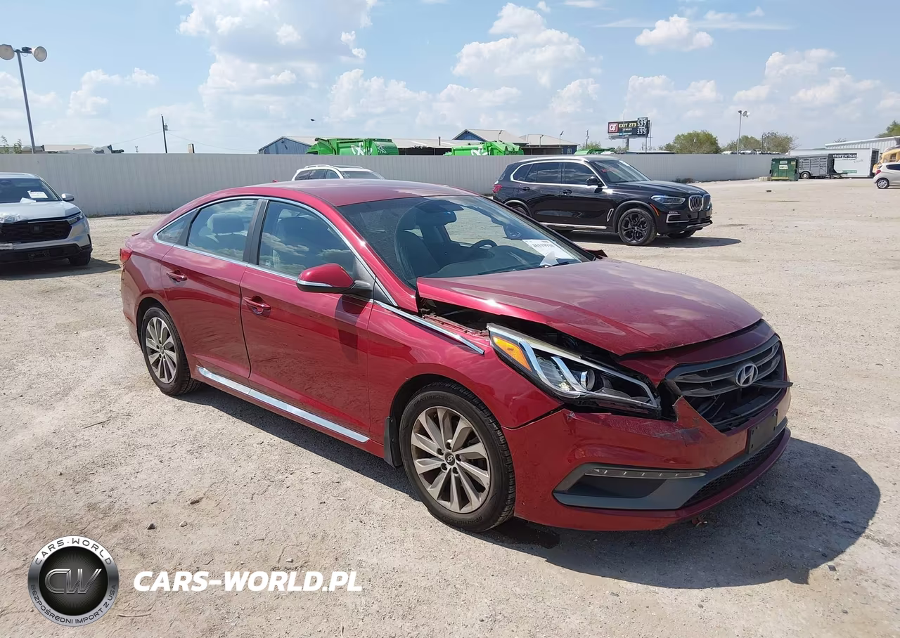 2015 Hyundai Sonata Sport VIN:5NPE34AF6FH210850 - 13