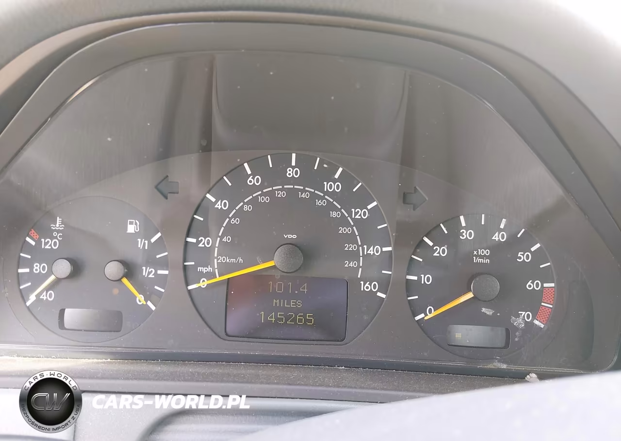 2002 Mercedes-Benz E 320 4M-4M Special Edition VIN:WDBJF82J82X070572 - 7