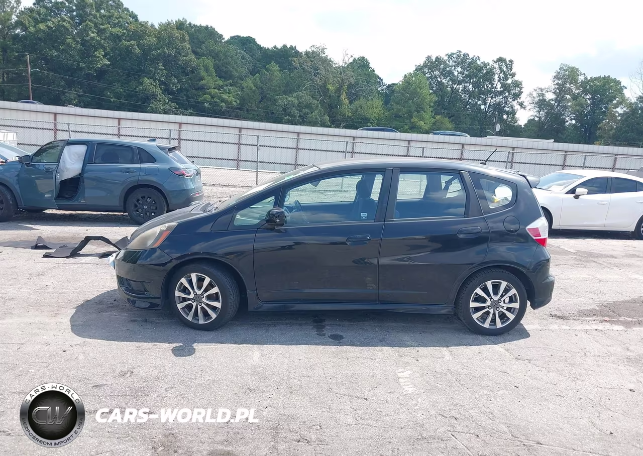 2012 Honda Fit Sport VIN:JHMGE8H58CC024529 - 14