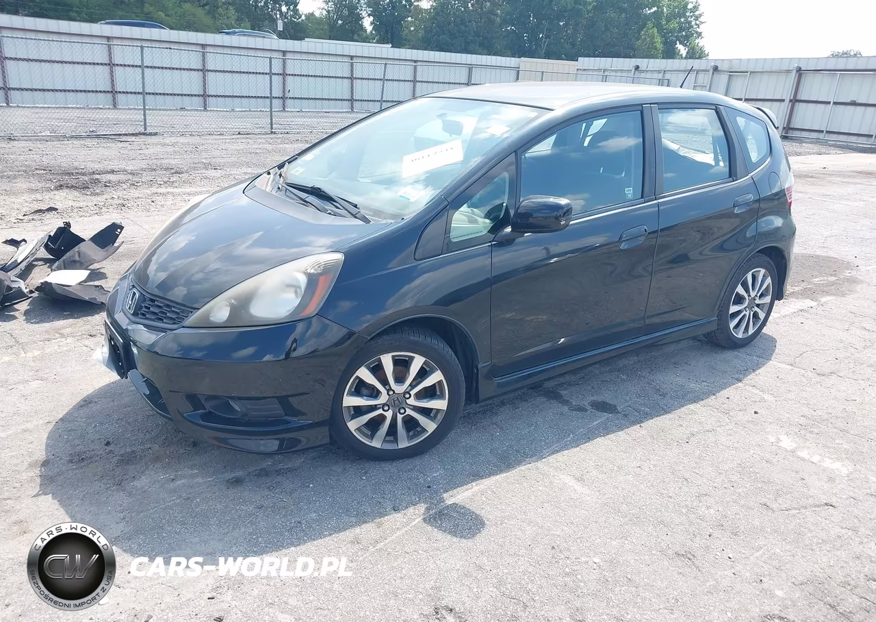 2012 Honda Fit Sport VIN:JHMGE8H58CC024529 - 2