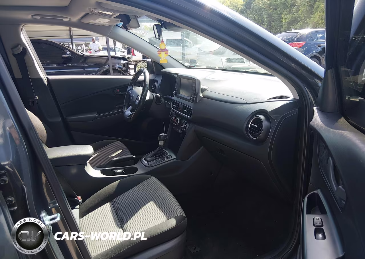 2018 Hyundai Kona Sel VIN:KM8K6CAA8JU151092 - 5