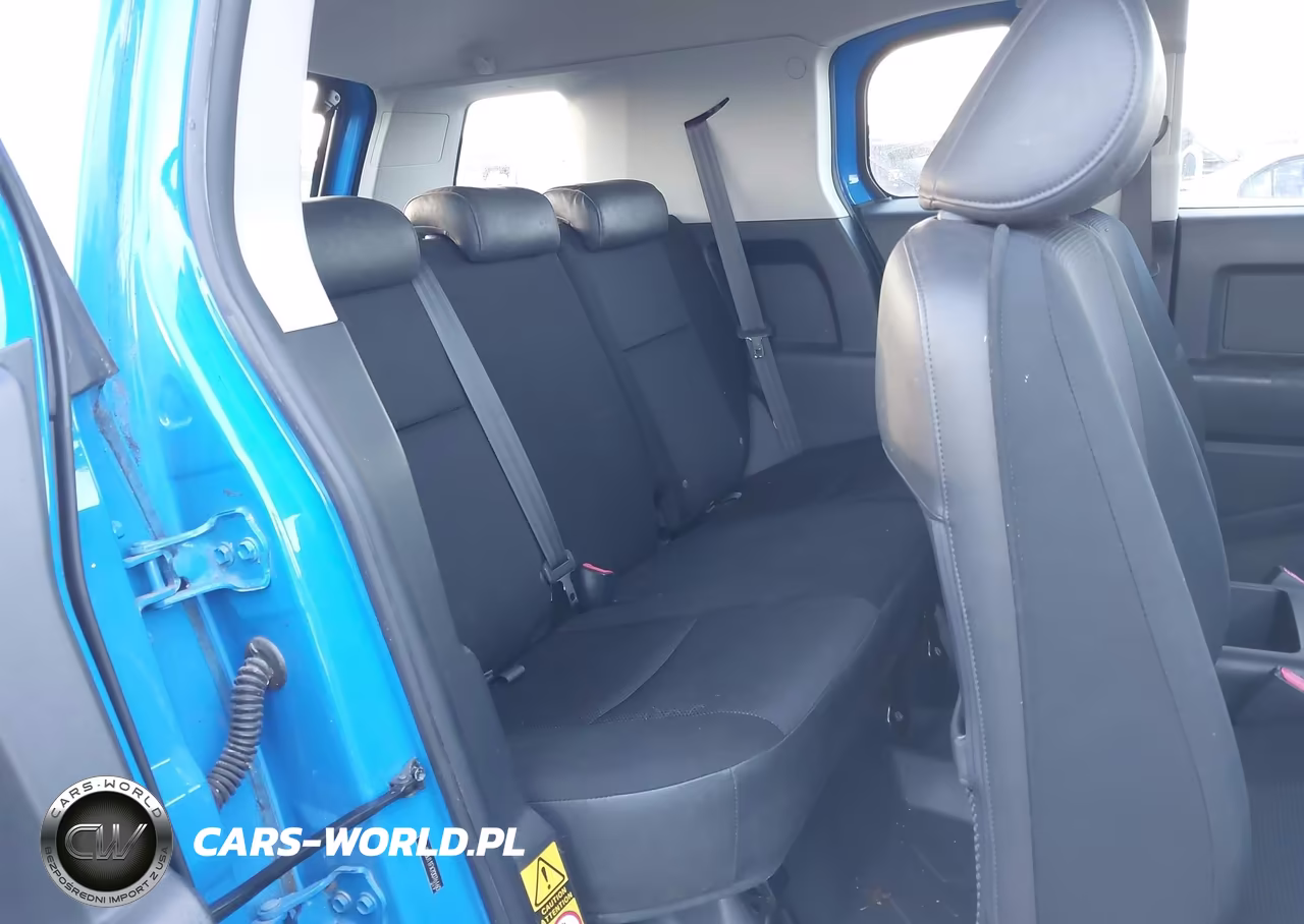 2007 Toyota Fj Cruiser VIN:JTEBU11FX70076160 - 8