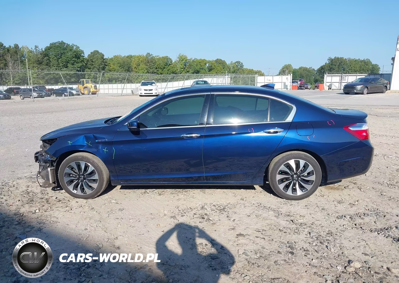 2015 Honda Accord Hybrid Ex-L VIN:1HGCR6F57FA003541 - 15