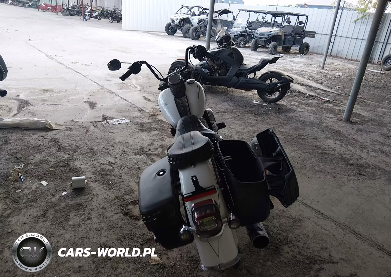 2025 Harley-Davidson Flhc VIN:1HD1YA913SB021588 - 6