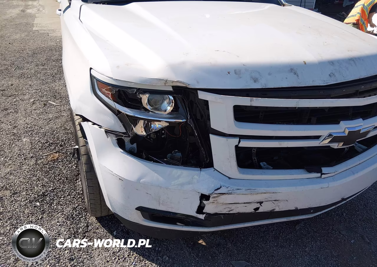 2018 Chevrolet Tahoe Lt VIN:1GNSKBKCXJR355753 - 6