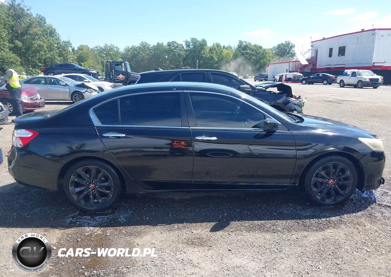 2014 Honda Accord Sport VIN:1HGCR2E54EA284660 - 13