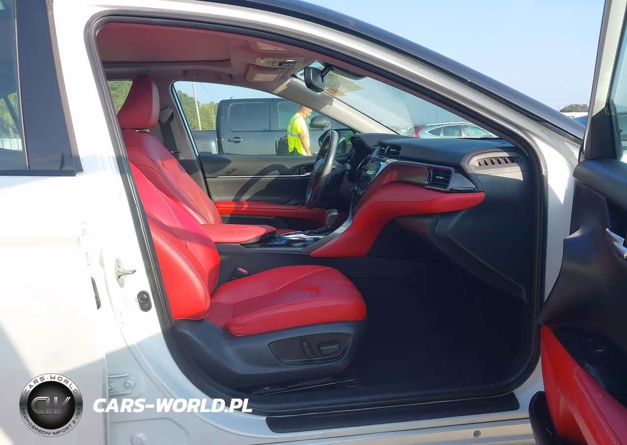 2019 Toyota Camry Xse VIN:4T1B61HK7KU276928 - 5