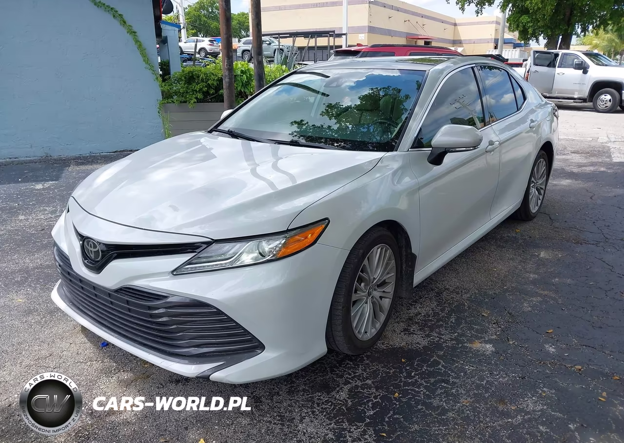 2019 Toyota Camry Xle VIN:4T1B11HK8KU839144 - 2