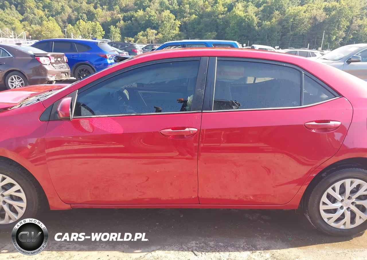 2017 Toyota Corolla Le VIN:2T1BURHE4HC936299 - 15
