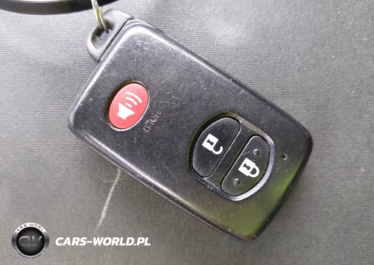 2012 Toyota Prius Two VIN:JTDKN3DU2C5503366 - 11