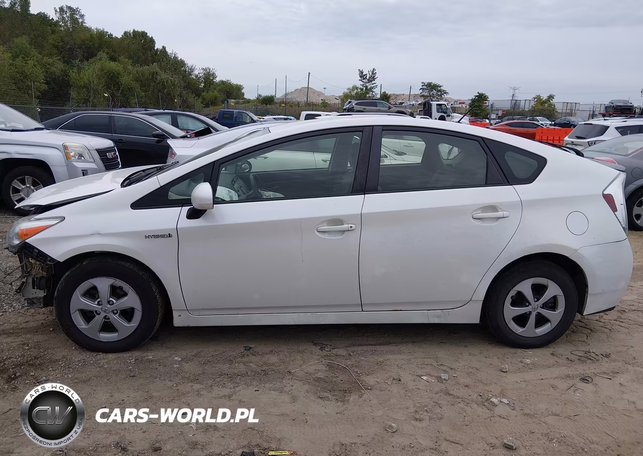 2012 Toyota Prius Two VIN:JTDKN3DU2C5503366 - 14