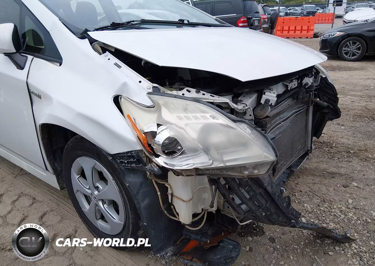2012 Toyota Prius Two VIN:JTDKN3DU2C5503366 - 18