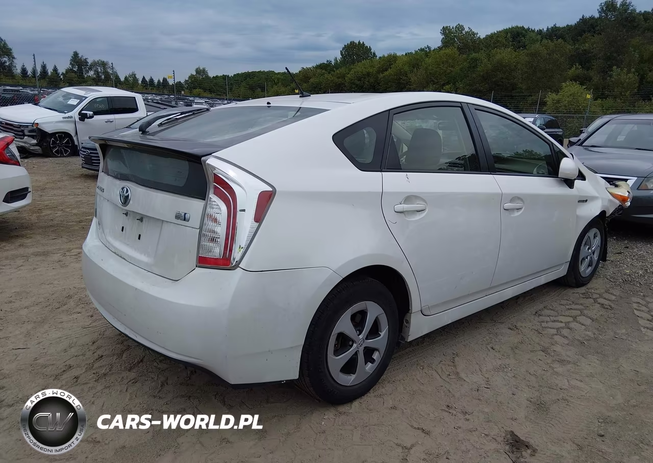 2012 Toyota Prius Two VIN:JTDKN3DU2C5503366 - 4