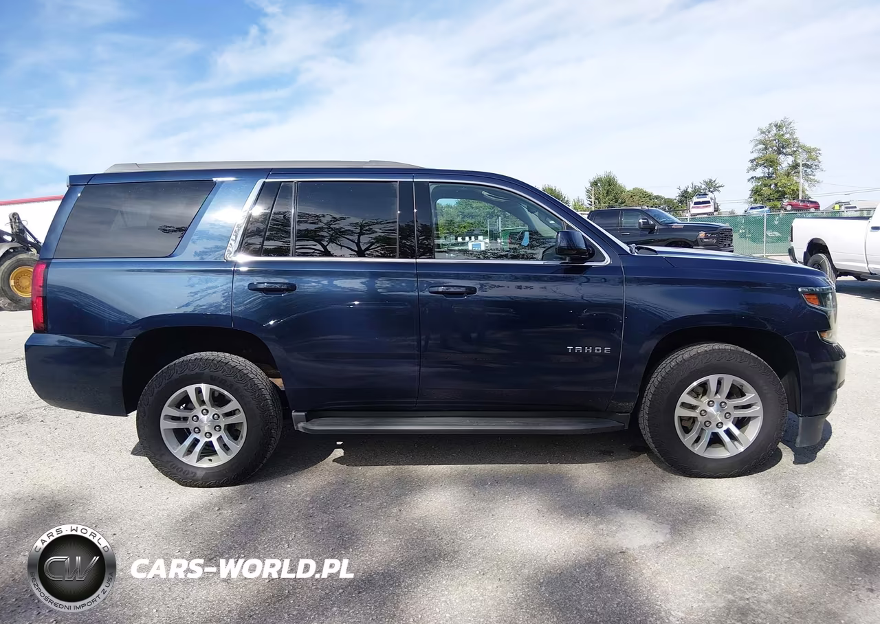 2017 Chevrolet Tahoe Ls VIN:1GNSKAEC4HR309383 - 18