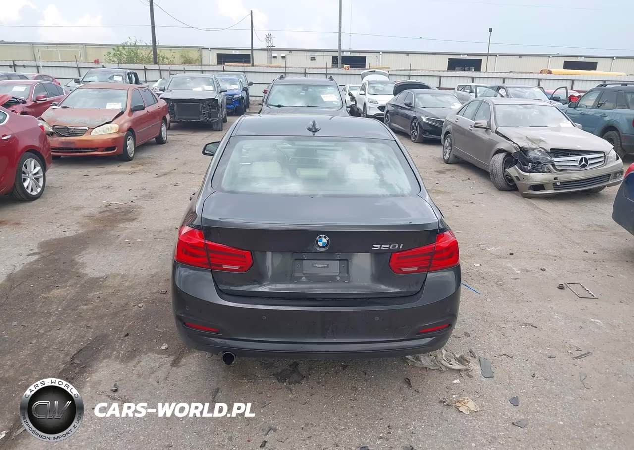 2016 BMW 320I VIN:WBA8A9C50GK618541 - 16