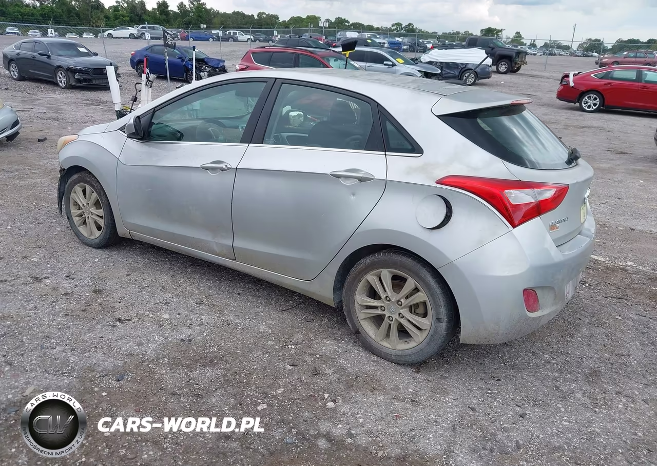 2014 Hyundai Elantra Gt VIN:KMHD35LH6EU179731 - 3