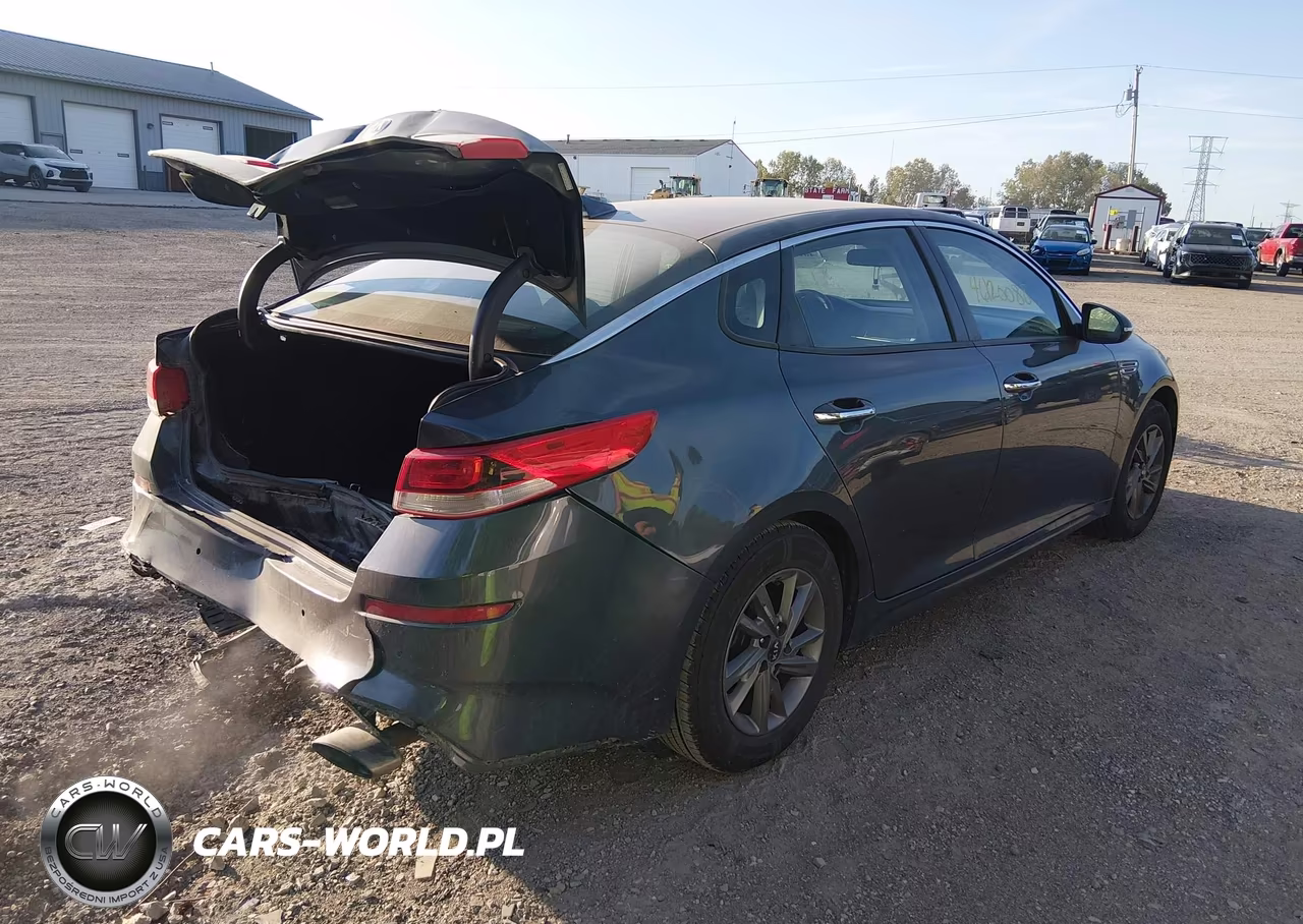 2020 Kia Optima Lx VIN:5XXGT4L35LG425588 - 4