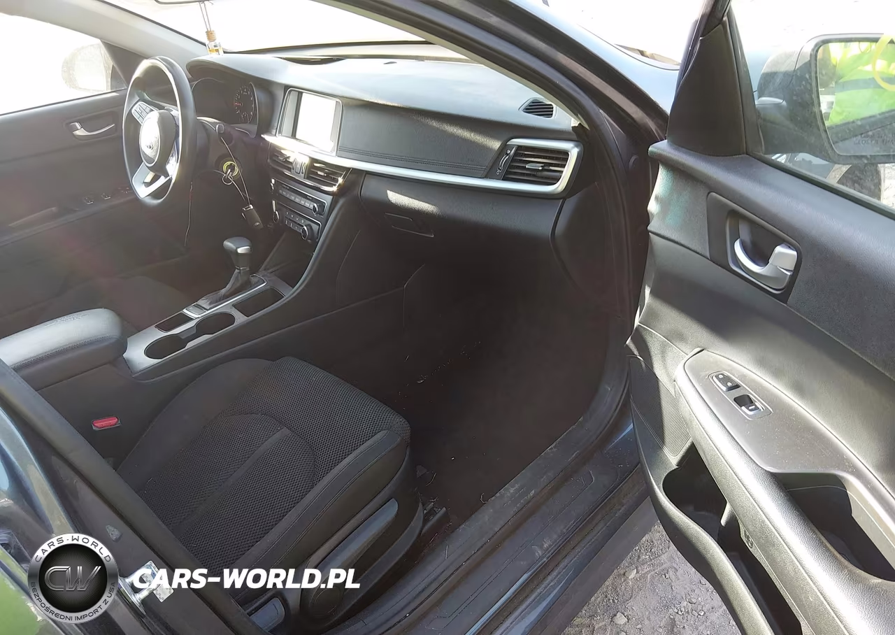 2020 Kia Optima Lx VIN:5XXGT4L35LG425588 - 5