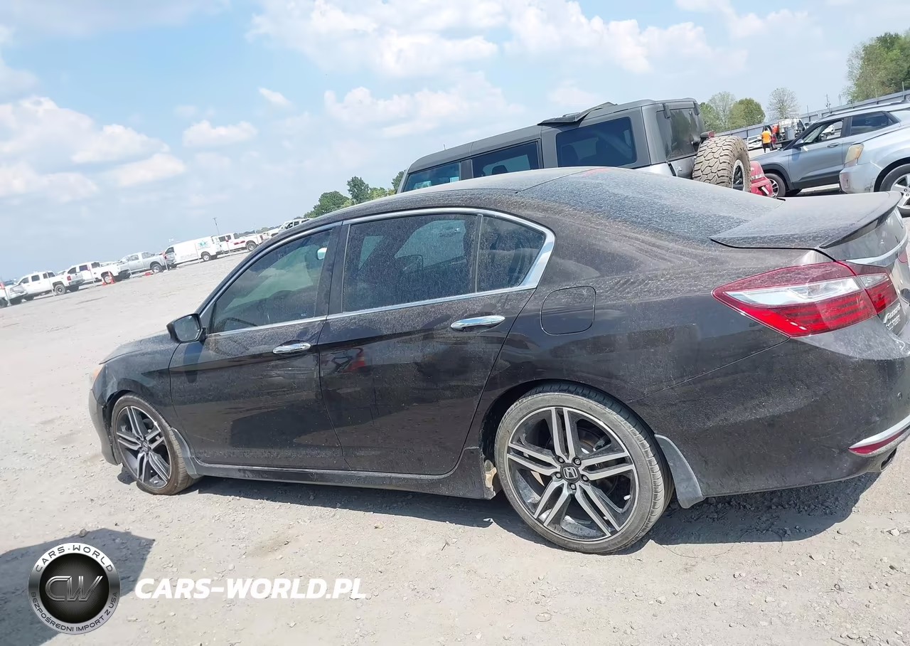 2016 Honda Accord Sport VIN:1HGCR2F57GA119705 - 14