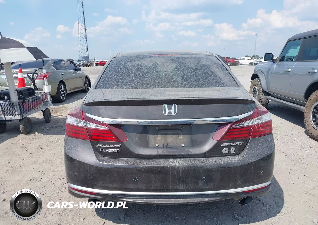 2016 Honda Accord Sport VIN:1HGCR2F57GA119705 - 16