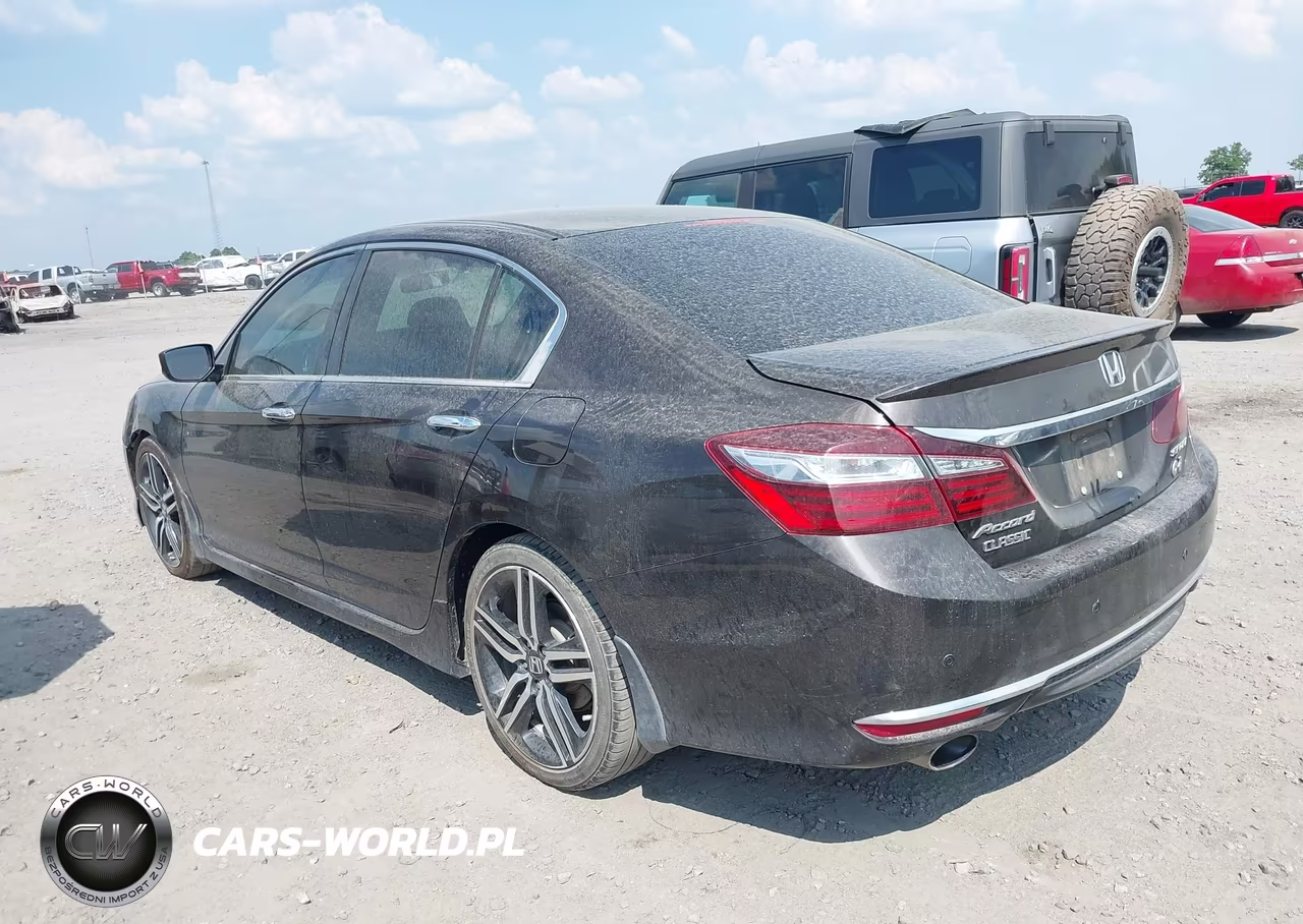 2016 Honda Accord Sport VIN:1HGCR2F57GA119705 - 3