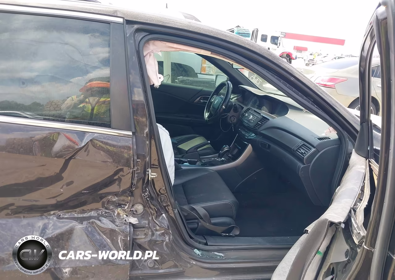 2016 Honda Accord Sport VIN:1HGCR2F57GA119705 - 5