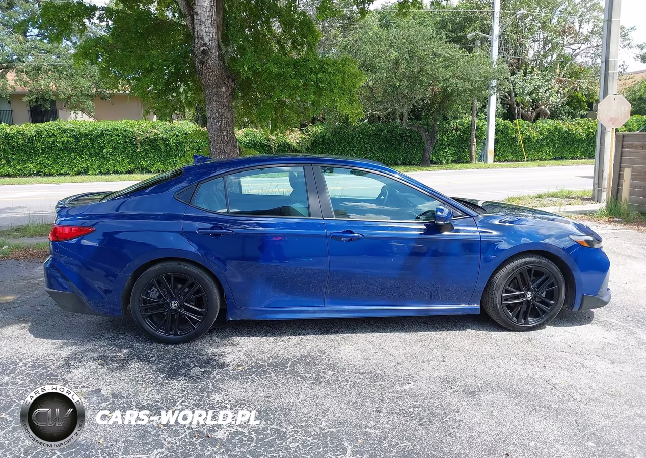 2026 Toyota Camry Se VIN:4T1DAACK8TU213241 - 13