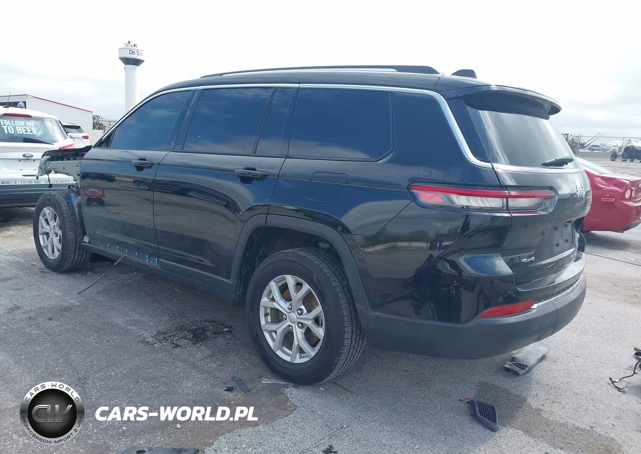 2023 Jeep Grand Cherokee L Limited 4X4 VIN:1C4RJKBGXP8830040 - 3