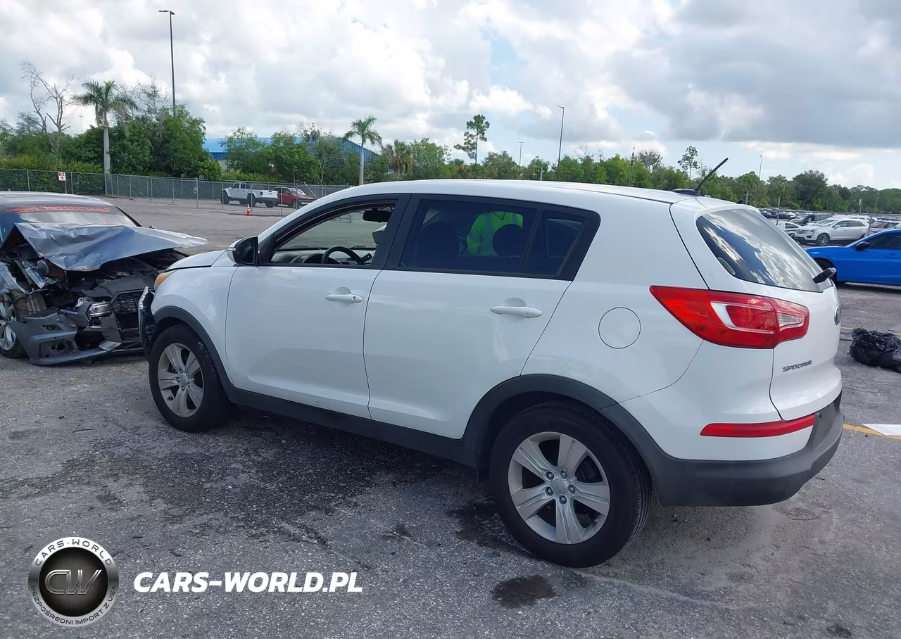 2013 Kia Sportage Lx VIN:KNDPB3A21D7510588 - 3