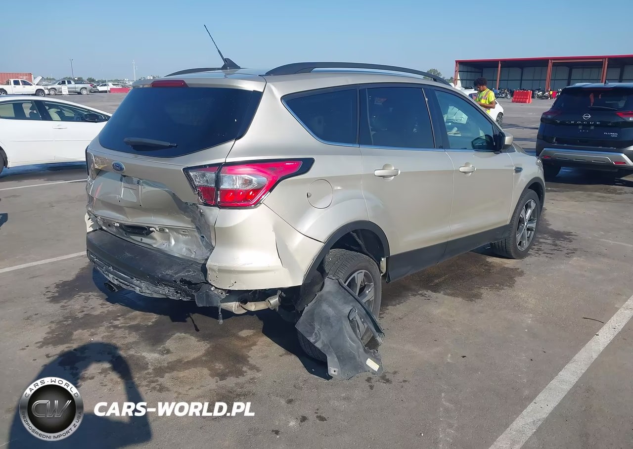 2018 Ford Escape Sel VIN:1FMCU0HD6JUD59190 - 4