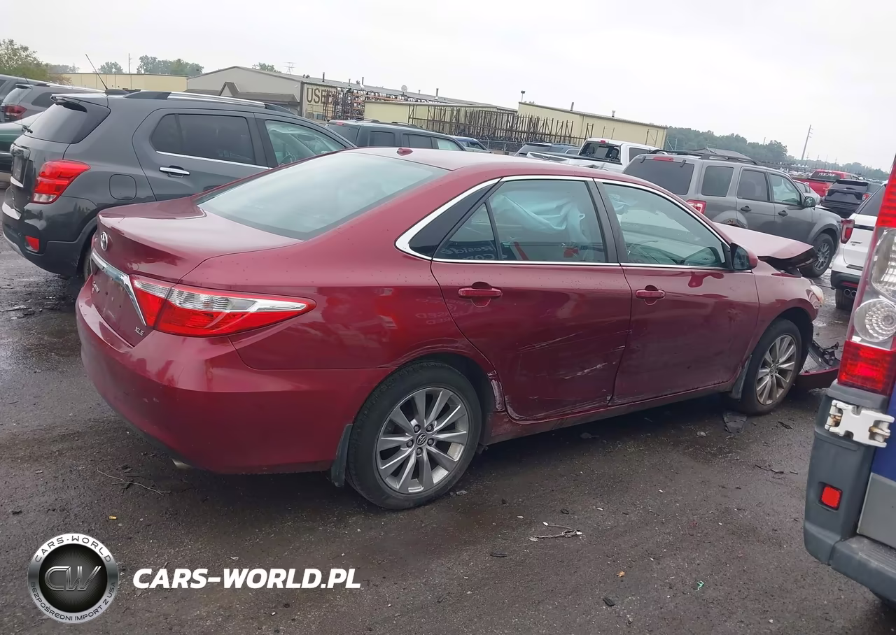 2015 Toyota Camry Xle VIN:4T1BF1FK5FU989206 - 13