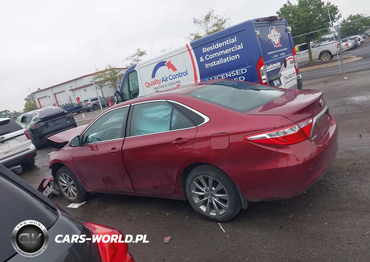 2015 Toyota Camry Xle VIN:4T1BF1FK5FU989206 - 14