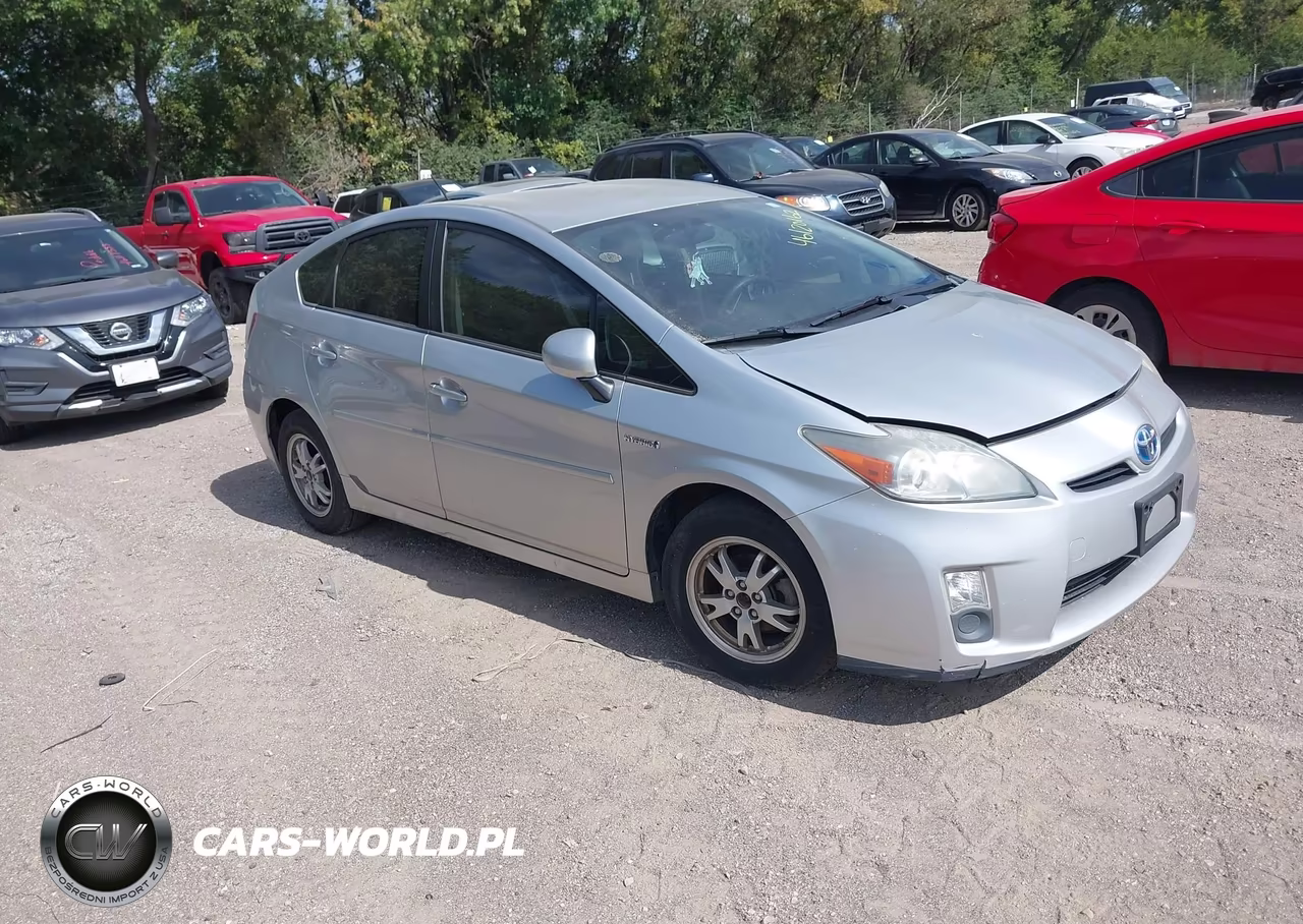 2011 Toyota Prius Two VIN:JTDKN3DU9B5345915 - 1