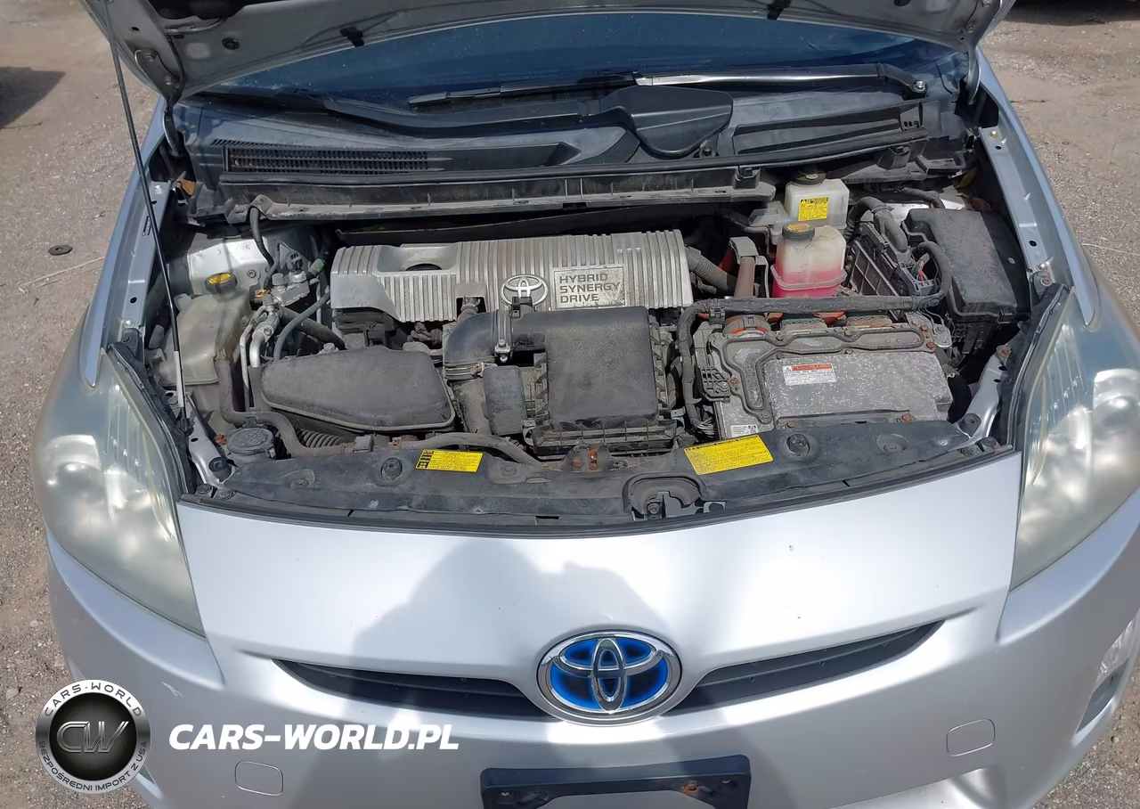 2011 Toyota Prius Two VIN:JTDKN3DU9B5345915 - 10