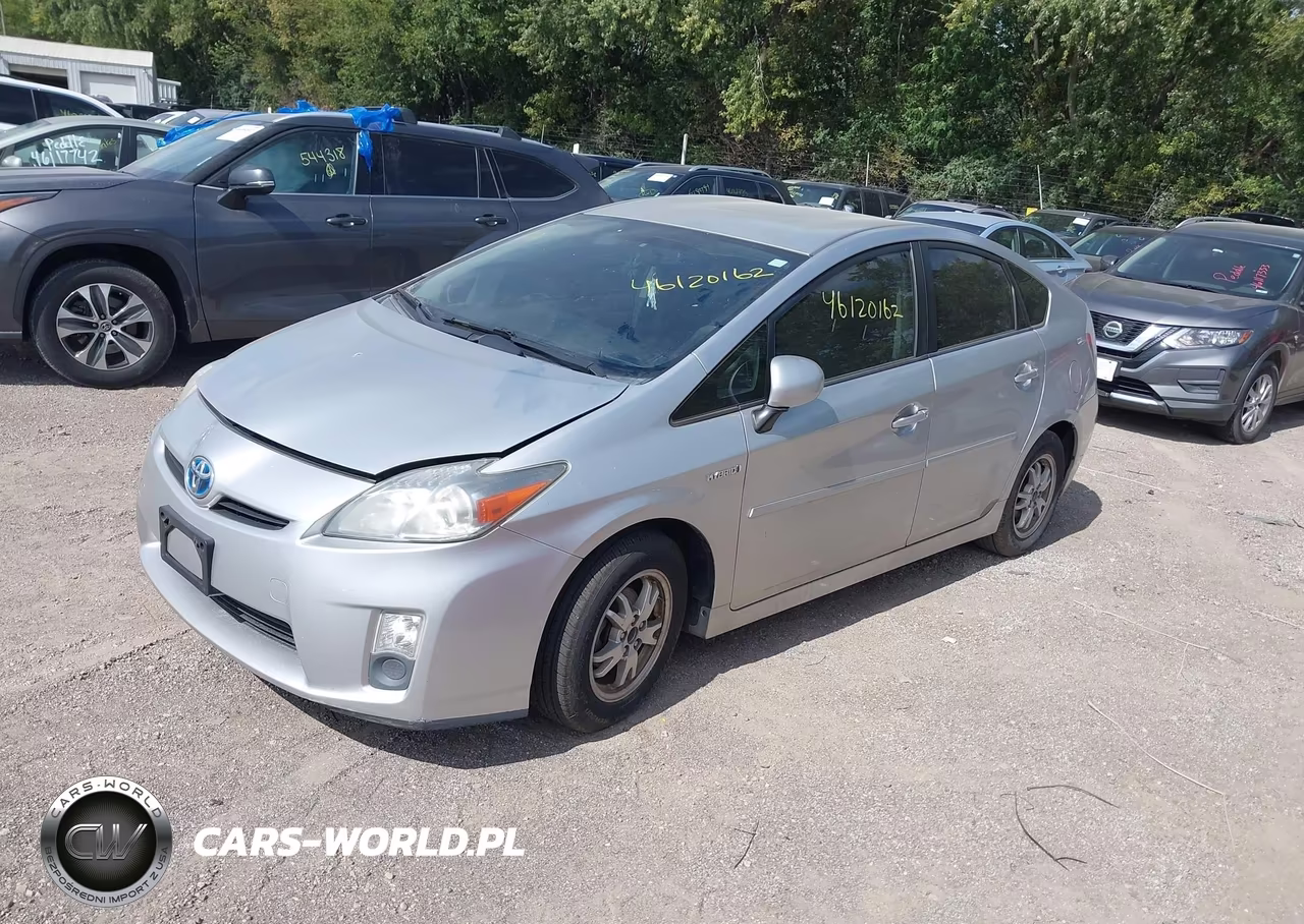 2011 Toyota Prius Two VIN:JTDKN3DU9B5345915 - 2