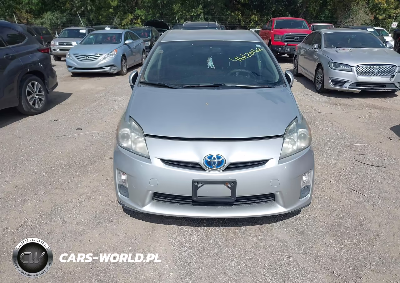 2011 Toyota Prius Two VIN:JTDKN3DU9B5345915 - 6