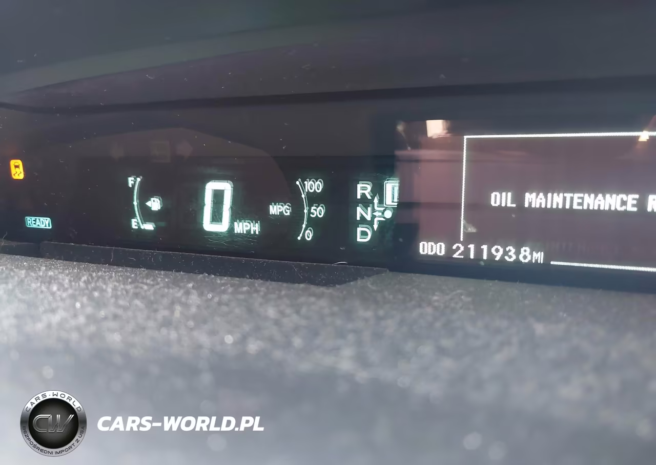 2011 Toyota Prius Two VIN:JTDKN3DU9B5345915 - 7