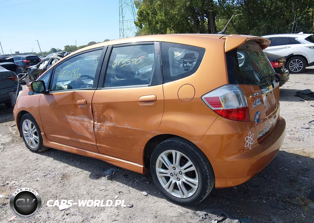 2010 Honda Fit Sport VIN:JHMGE8H48AS013590 - 6