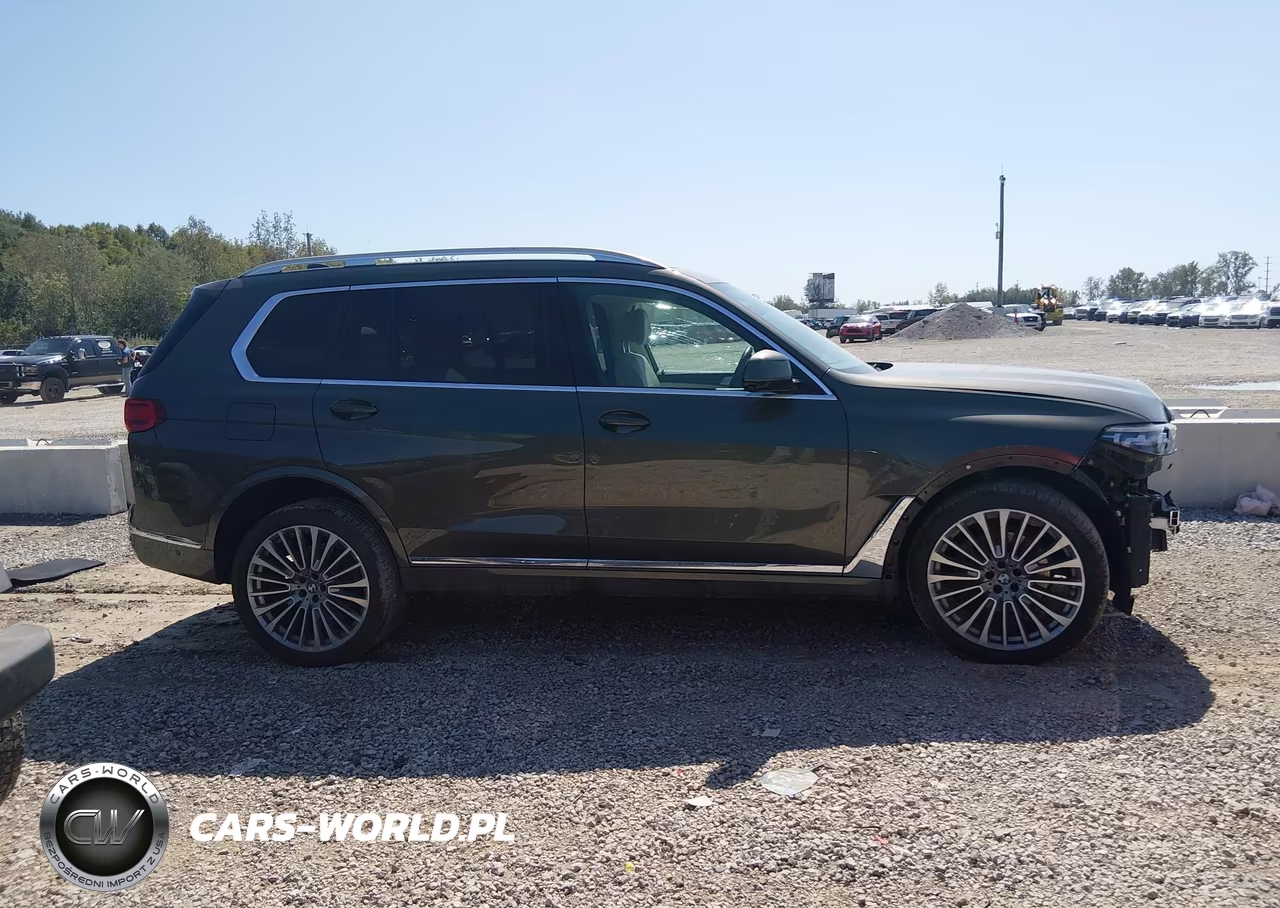 2021 BMW X7 xDrive40I VIN:5UXCW2C07M9H60545 - 12