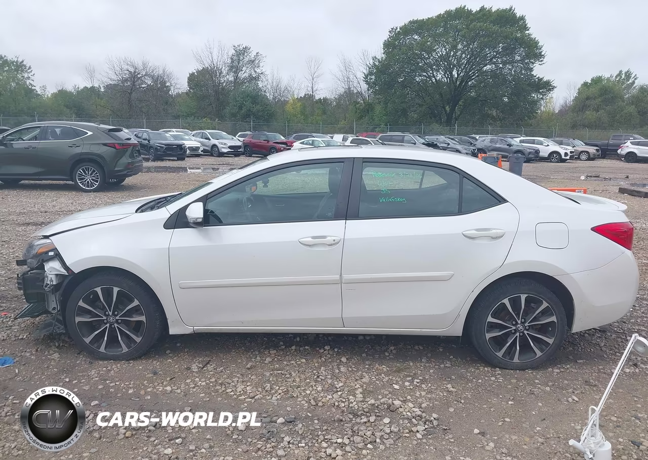 2017 Toyota Corolla Se VIN:5YFBURHE8HP609226 - 14