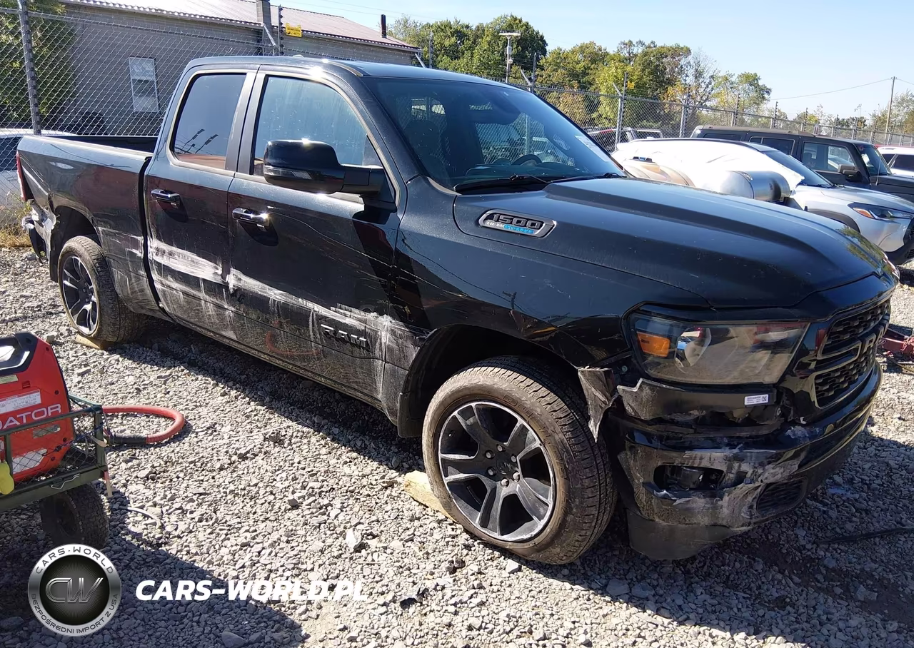 2023 Ram 1500 Big Horn 4X4 6'4 Box – zdjęcie 1 z 17