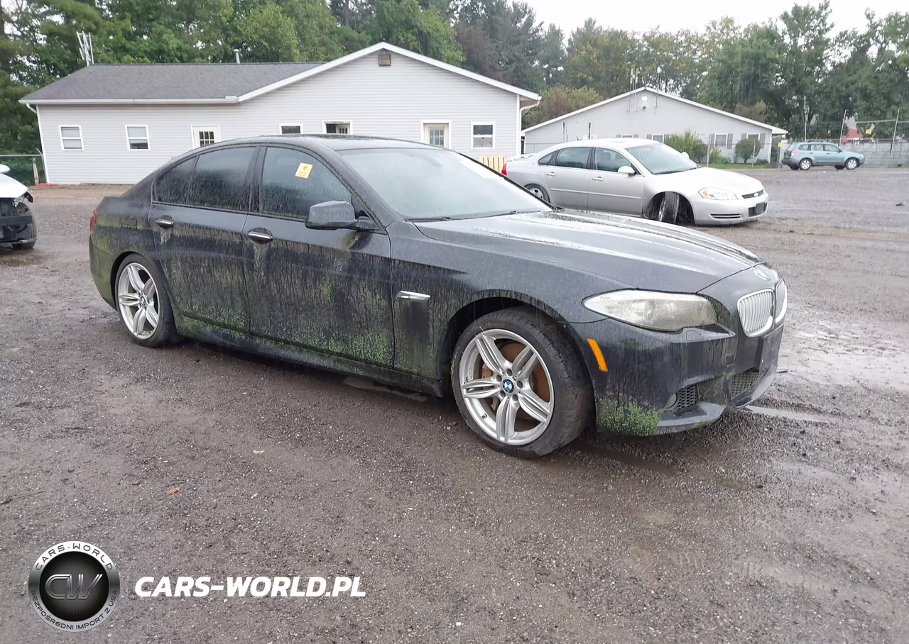 2013 BMW 550I xDrive – zdjęcie 1 z 16