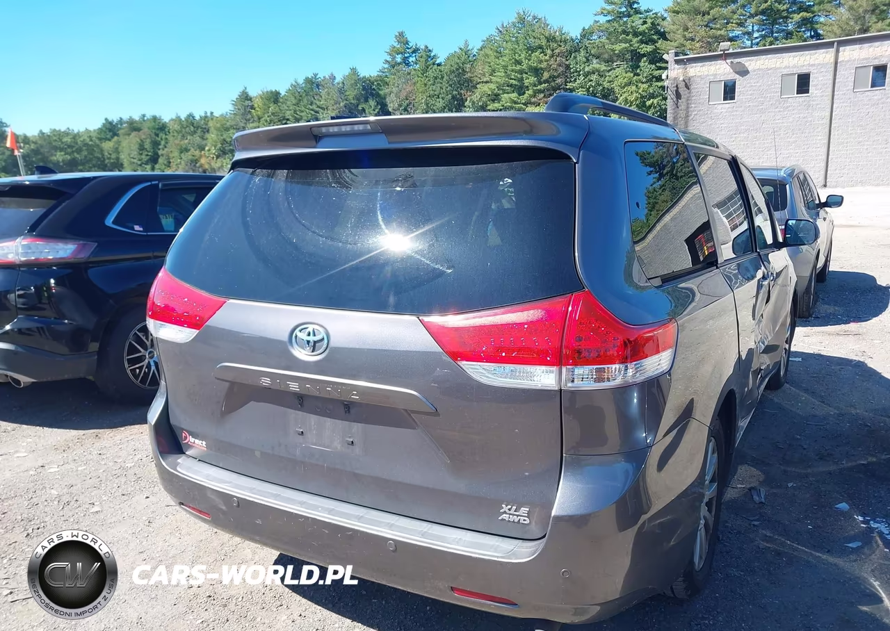 2014 Toyota Sienna Xle 7 Passenger VIN:5TDDK3DC0ES079112 - 16
