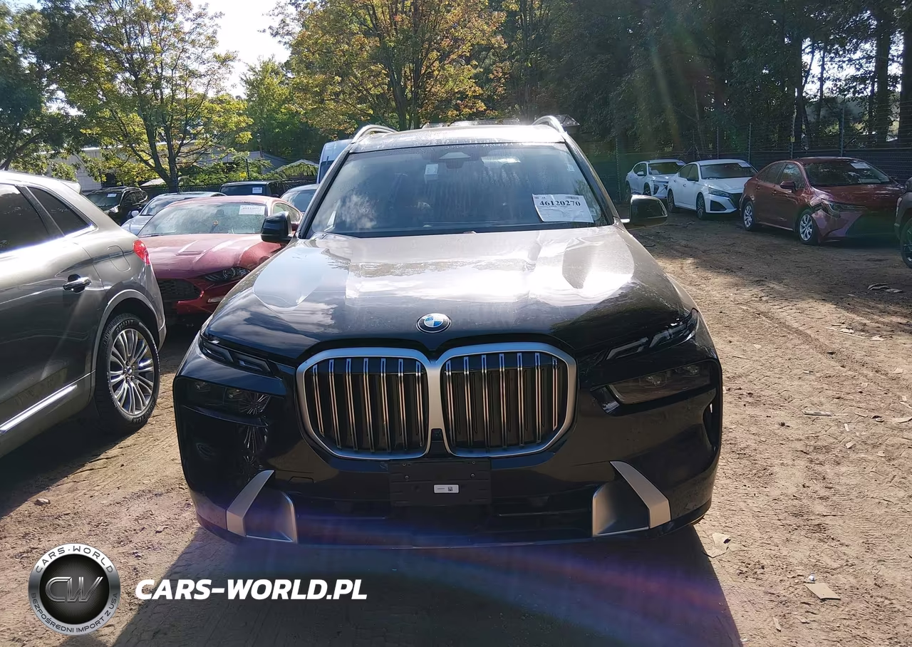 2026 BMW X7 xDrive40I VIN:5UX23EM04T9078643 - 12
