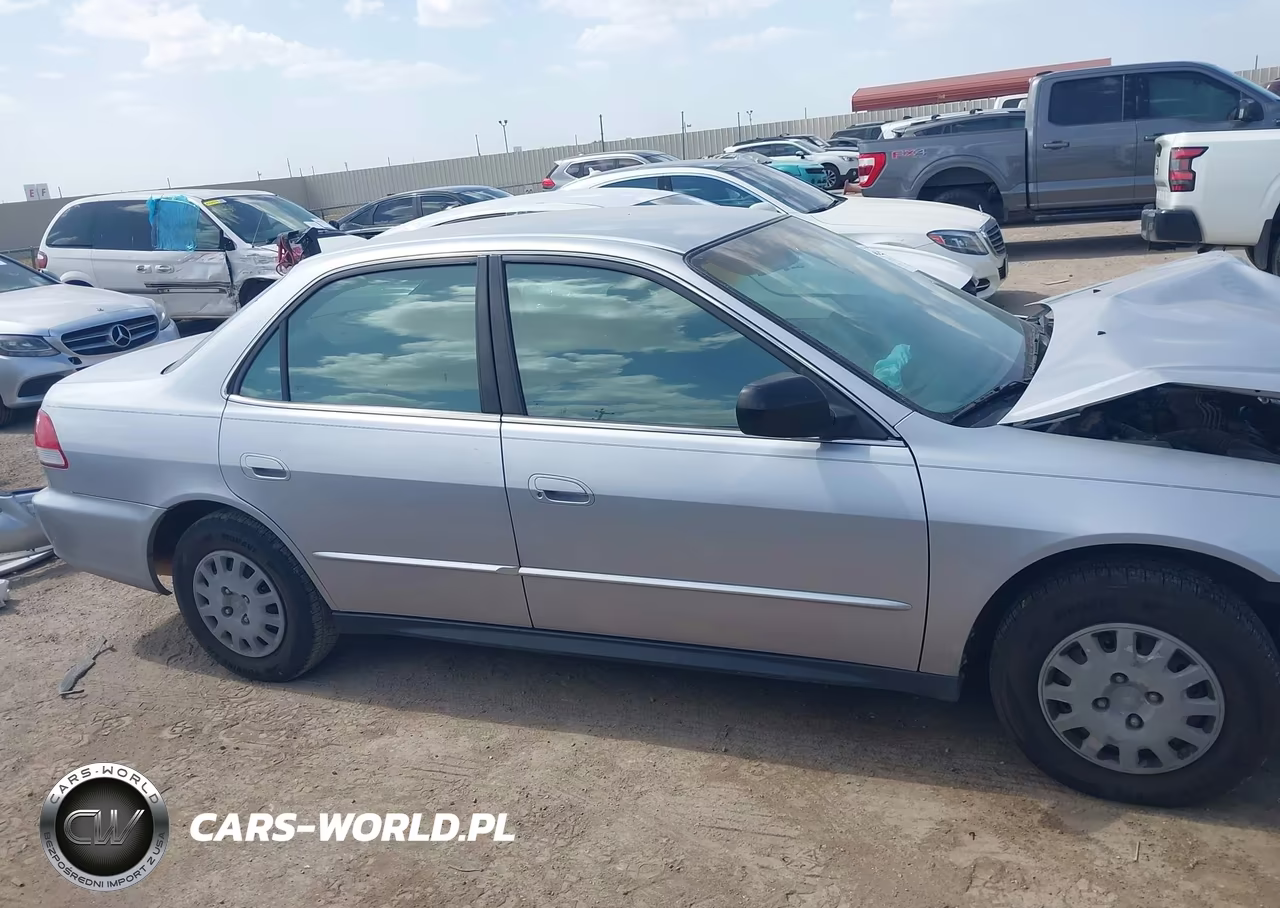 2001 Honda Accord Value Package VIN:1HGCF86681A105050 - 14