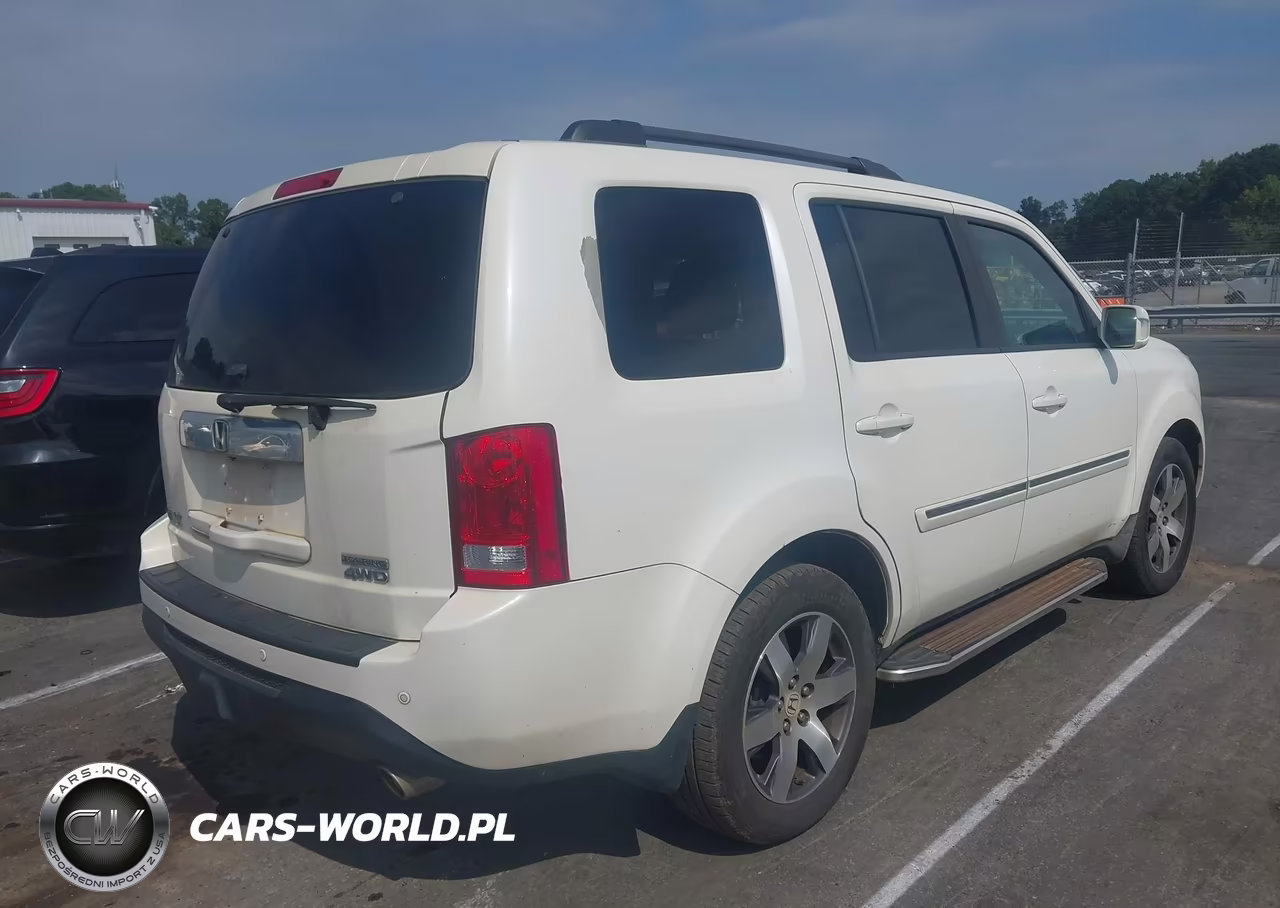 2012 Honda Pilot Touring VIN:5FNYF4H97CB037306 - 4