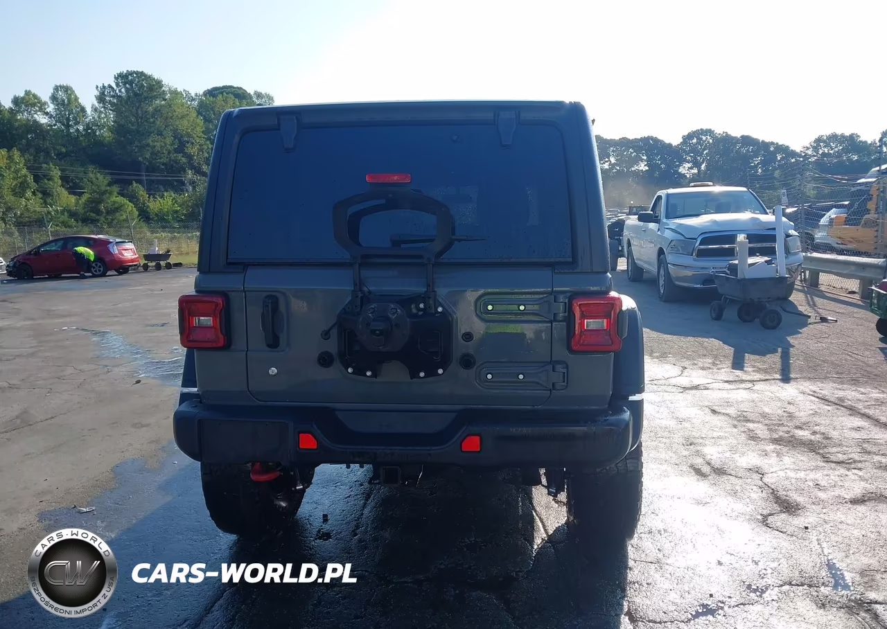 2020 Jeep Wrangler Unlimited Rubicon 4X4 VIN:1C4HJXFG2LW111826 - 16