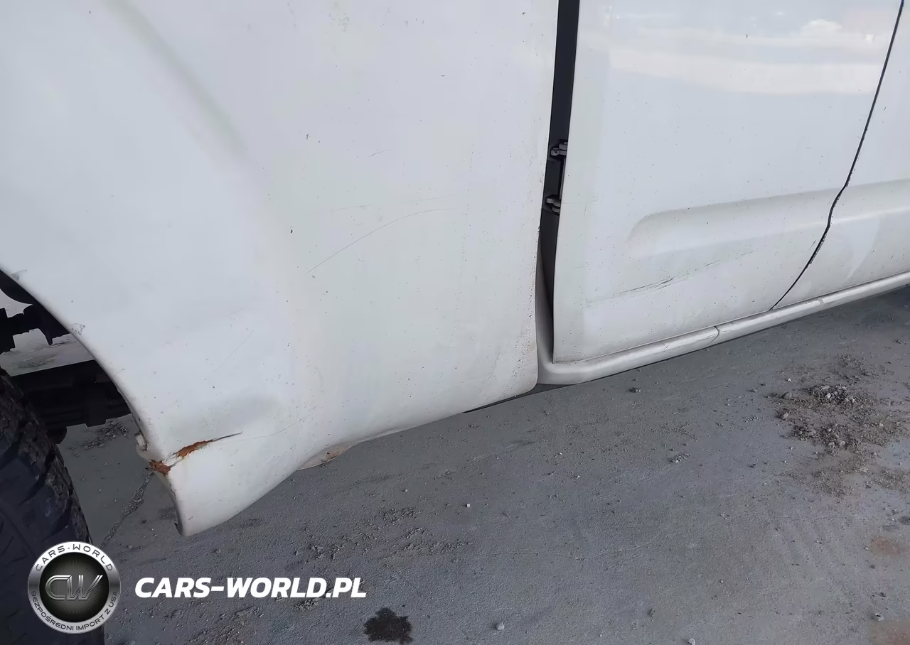 2007 Nissan Frontier Nismo Off Road VIN:1N6AD06U47C452770 - 13