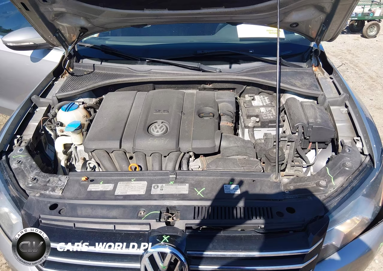2012 Volkswagen Passat 2.5L Se VIN:1VWBP7A37CC052523 - 10